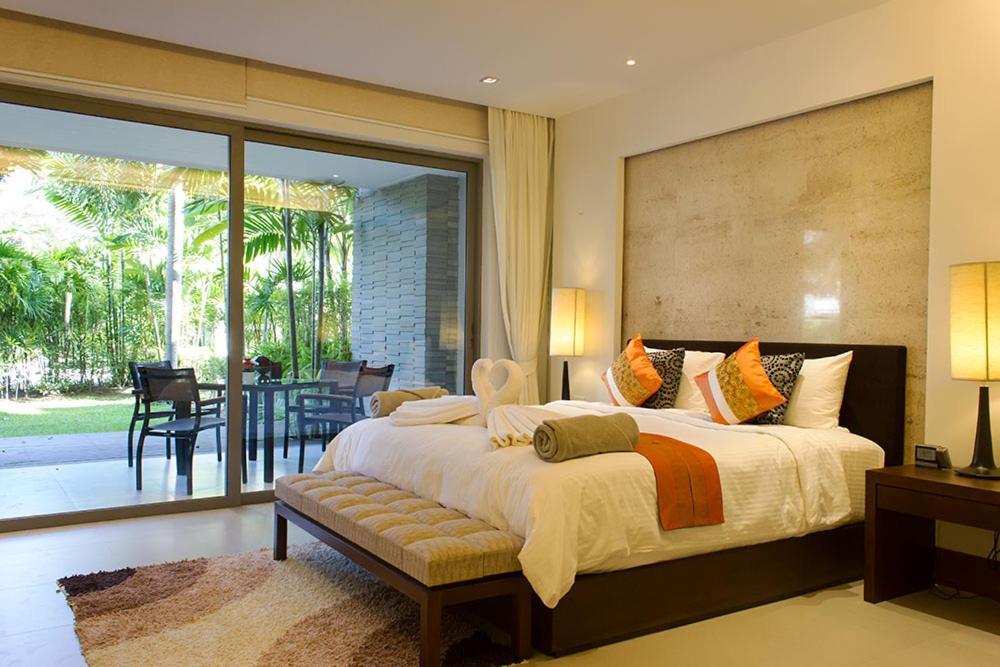 Nai Thon Beachfront Apartments Eksteriør bilde