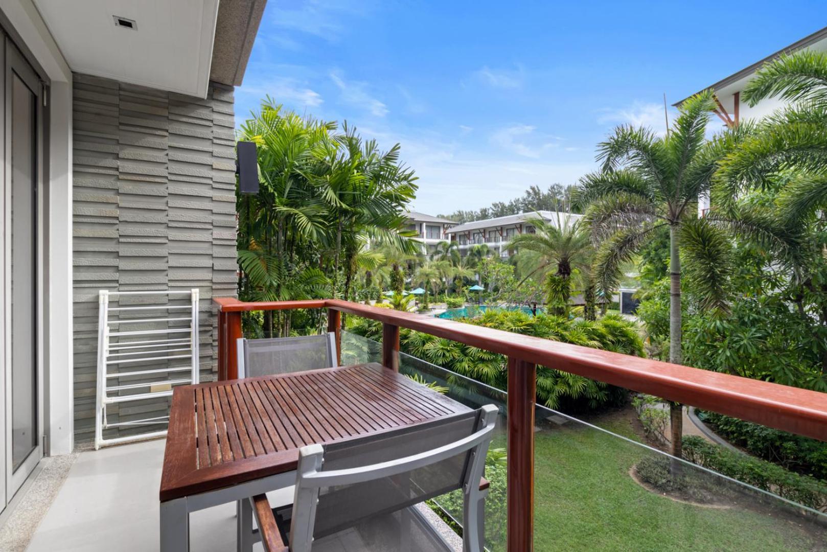 Nai Thon Beachfront Apartments Rom bilde